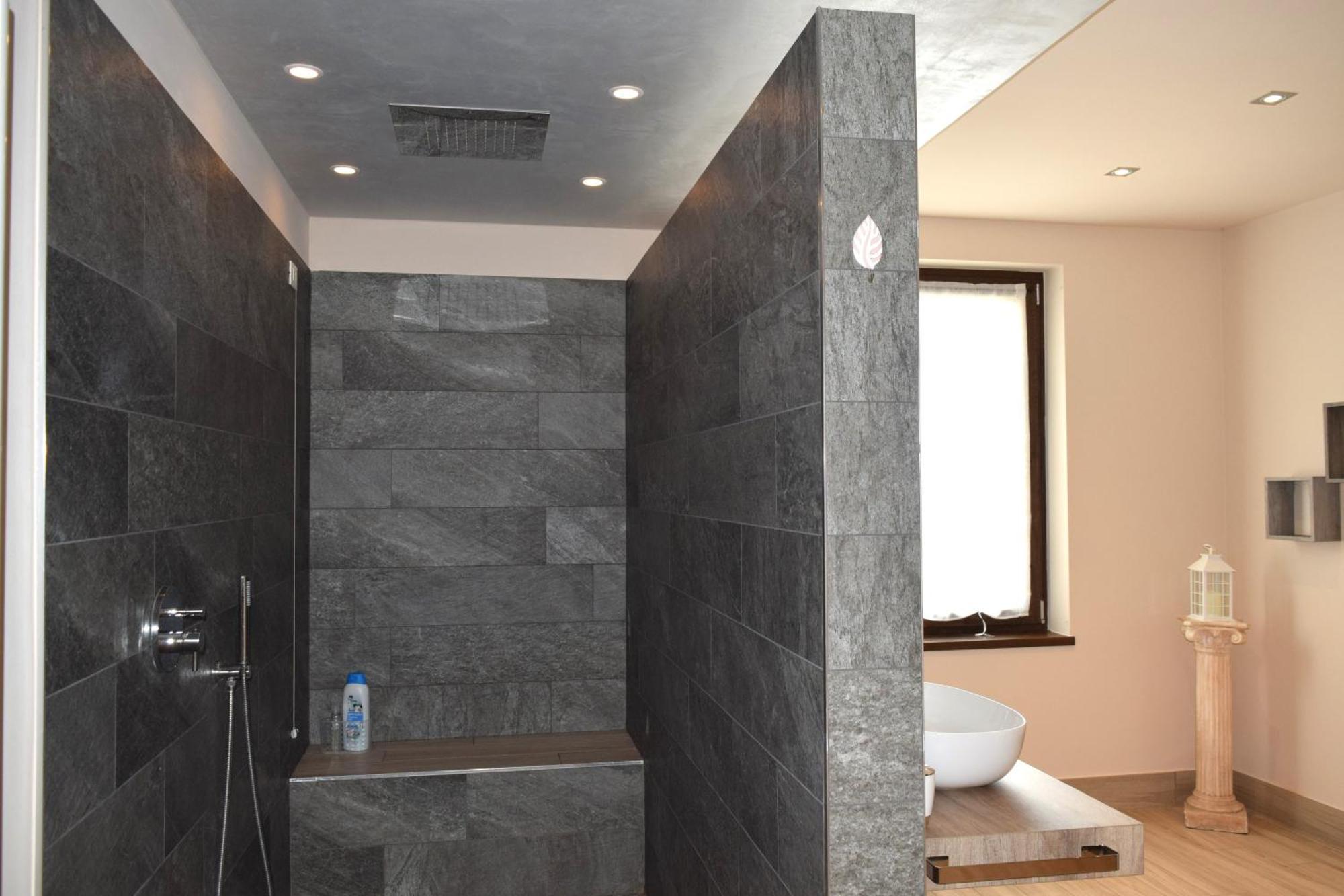 Villa Dall'Angelo Suite Mountain Lake Endine Hospitality 恩迪内加伊阿诺 外观 照片